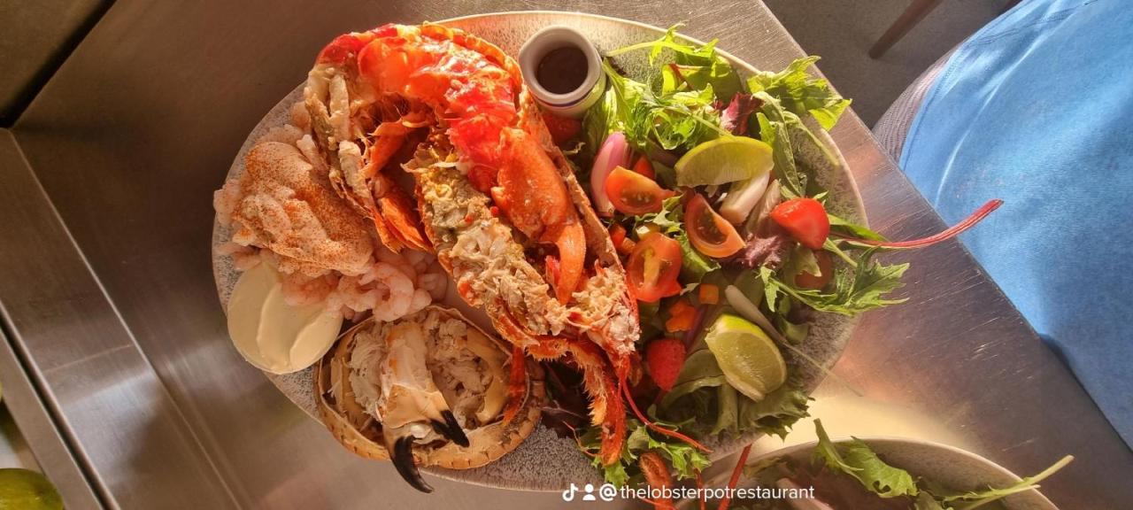 The Lobster Pot Cottage Church Bay Llanrhyddlad Bagian luar foto